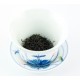 Wild Lapsang Souchong prêt à être infusé en gaiwan de porcelaine